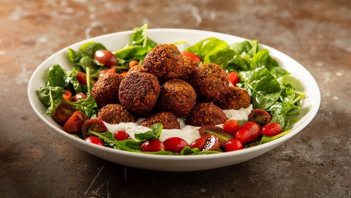 Şuse Falafel Salatası